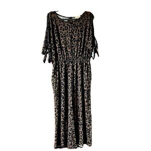 size XL Sweet Lovely cheetah print cropped jumpsuit